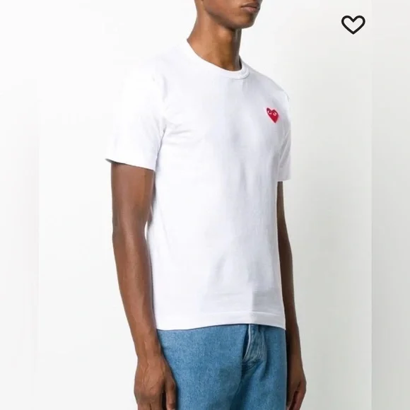 Comme Des Garçons Play
applique logo T-shirt - Picture 3 of 4